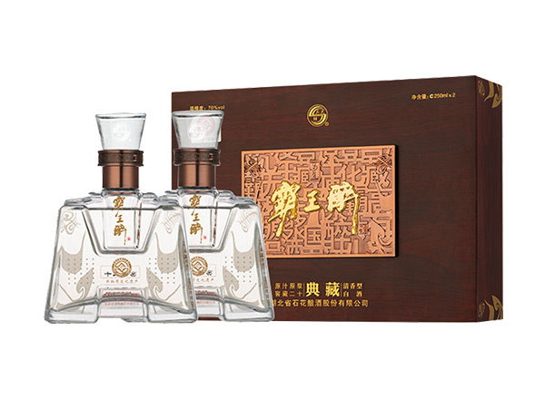 苏州石花酒回收霸王醉典藏礼盒70度石花霸王醉酒行情价格