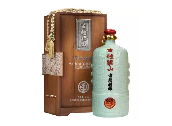 苏州回收古越龙山东方古越神酿二十年陈酿花雕酒木盒青瓷2.5L绍兴黄酒